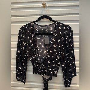 Abercrombie Cropped Floral Printed Top with Tie